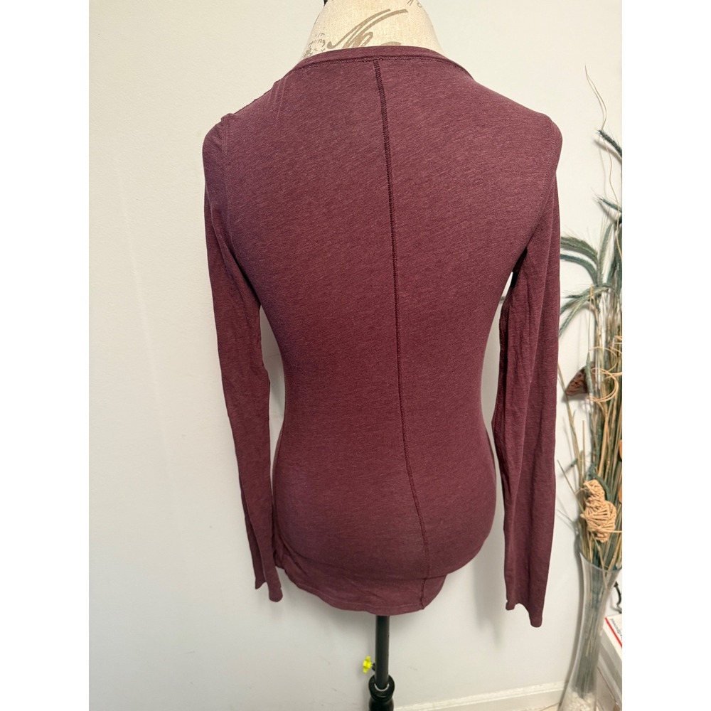 Lululemon Long Sleeve Scoop Neck Shirt Burgundy Heathered Size Unknown Athletic